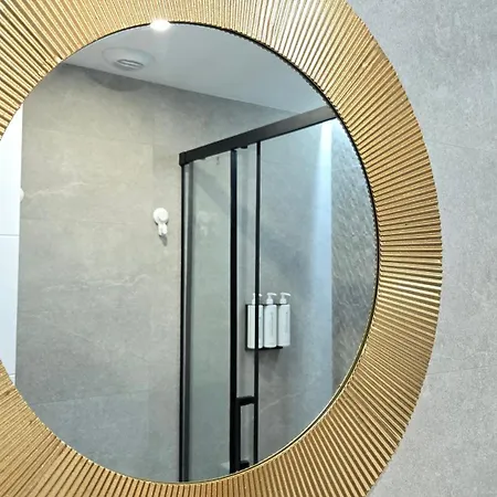 Zambra Arthouse By Del Parque Flats *